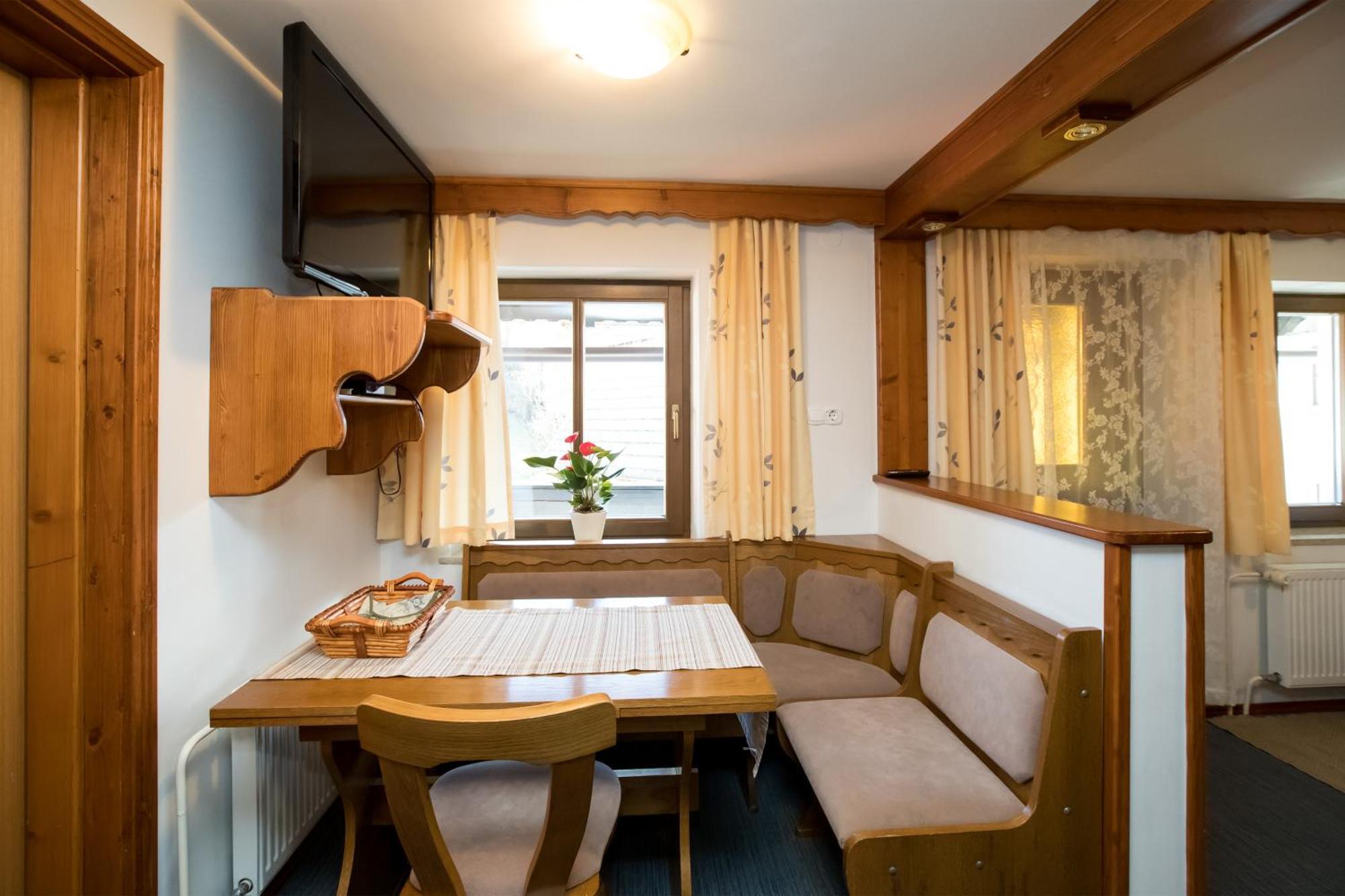 Apartmaji Hodnik Stara Fuzina Бохінь Екстер'єр фото